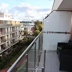 Apartament Bursztynek Z Miejscem Postojowym