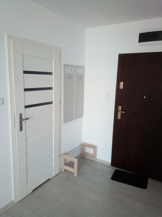Apartment Bursztynek Z Miejscem Postojowym Kolobrzeg